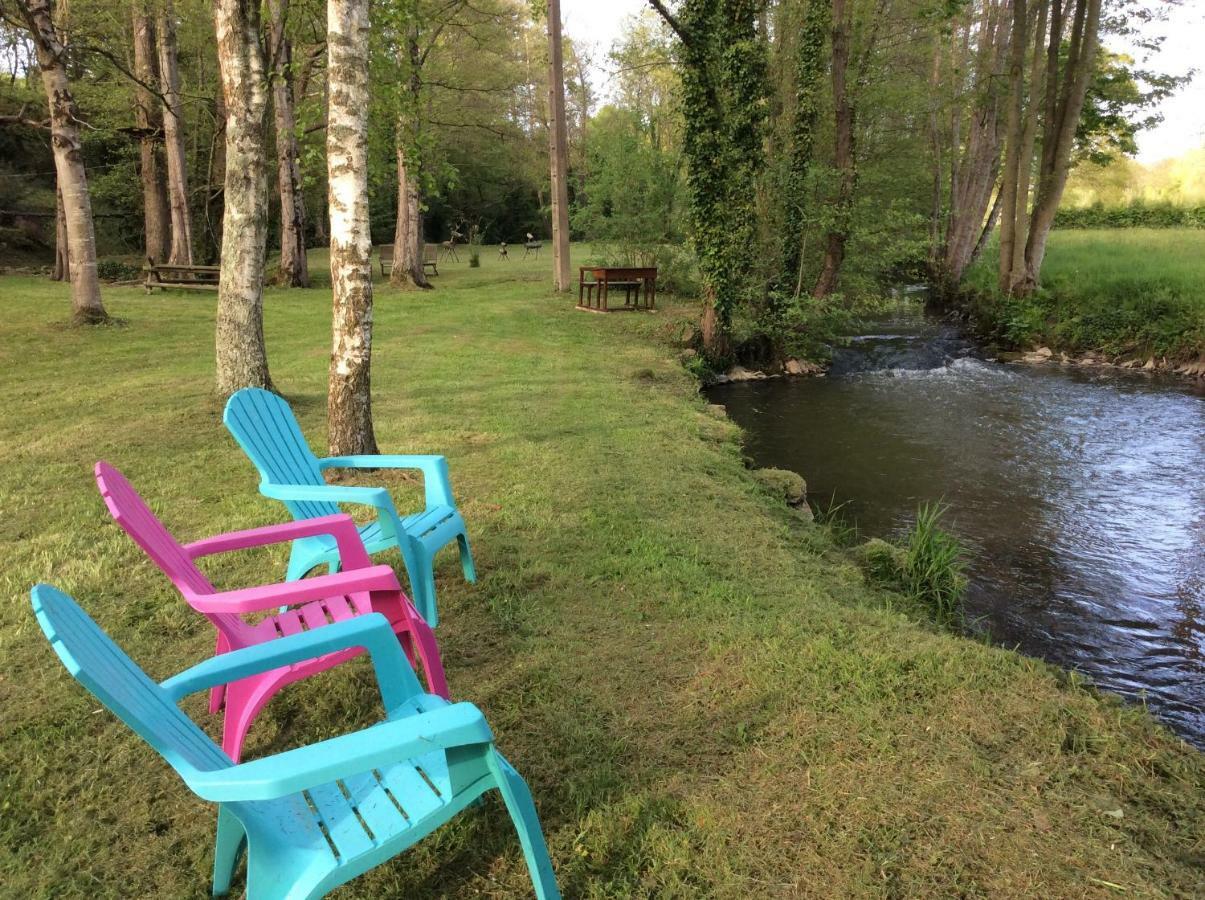 Le Moulin De La Castellerie Bed & Breakfast Moon-sur-Elle Exterior foto